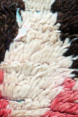 back of oulli rugs item OR103