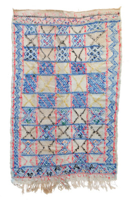 back of oulli rugs item OR104
