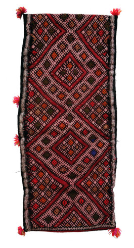  front of oulli rugs item OC105